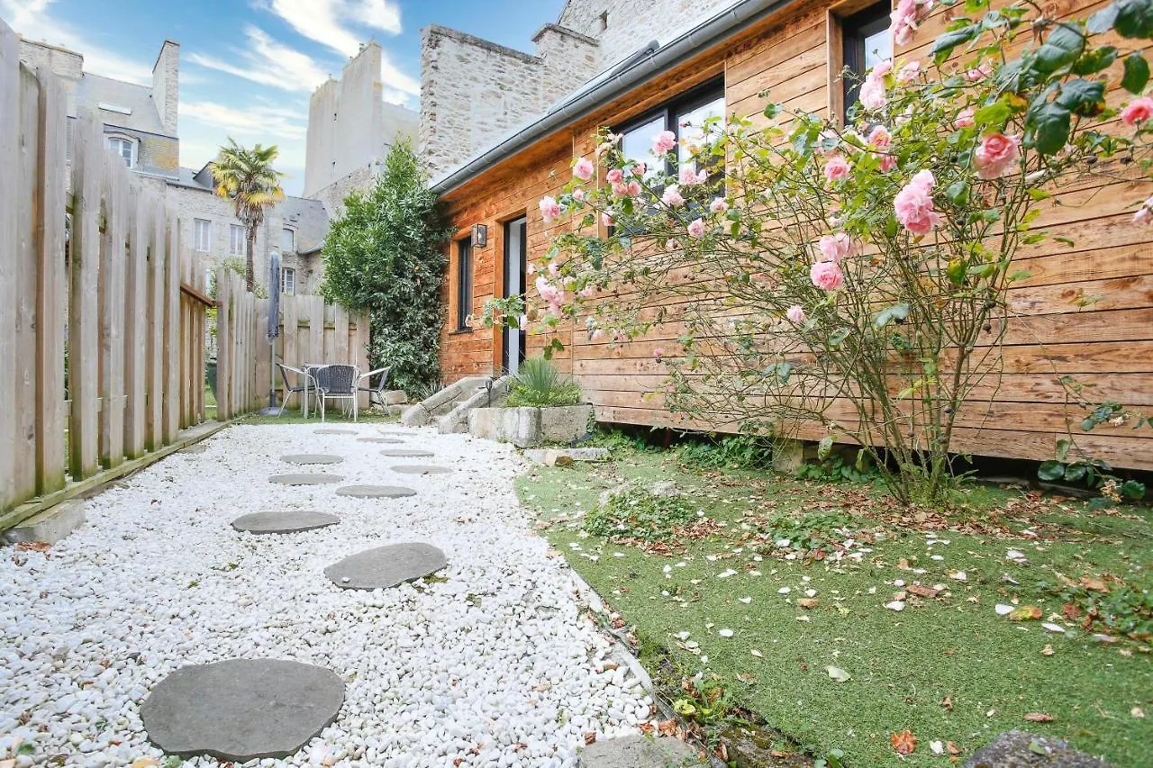 Holiday home Cosy Lodge - Charmant Lodge En Plein Coeur De Dinan